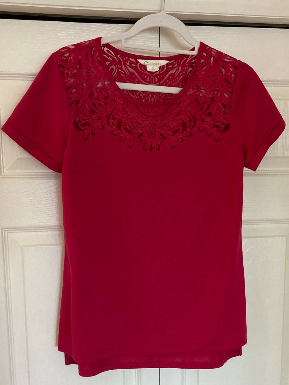 Short Sleeve red  t shirt with lace neckline detail